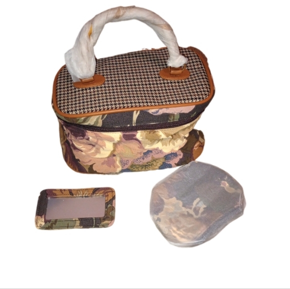 Autumn Rose Accessory Set - Picture 2 of 8